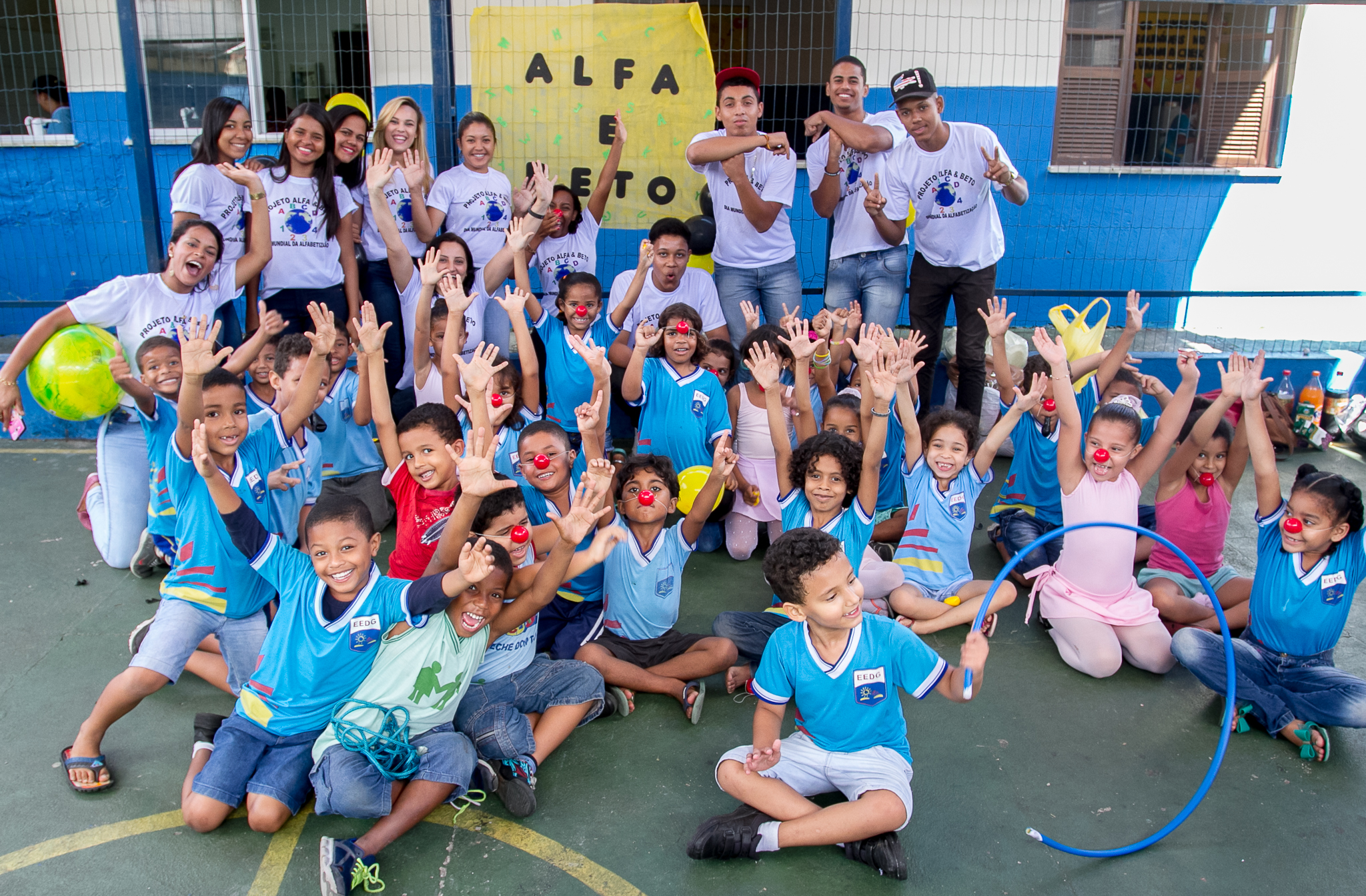 Aprendizes comemoram o Dia da Alfabetização com alunos de creche