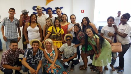 Projeto Aprendiz Cultural é encerrado com apresentações artísticas