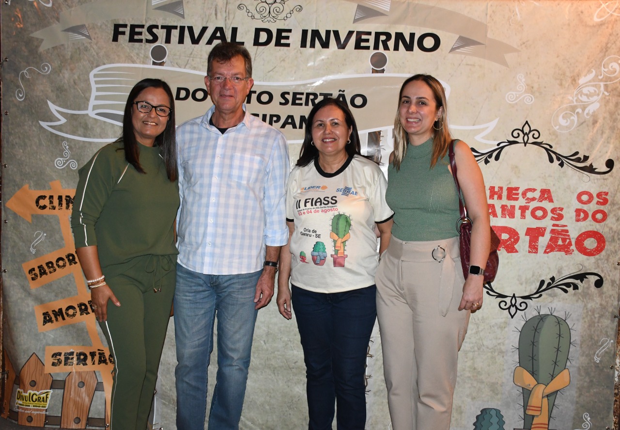 Laércio Oliveira e diretoras do Sesc e Senac prestigiam o Festival de Inverno do Alto Sertão