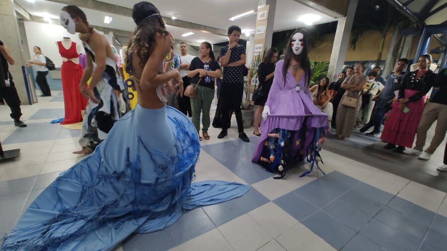 Alunos do curso Estilista de Moda revelam peças autorais no Projeto Integrador “Expo Fashion”