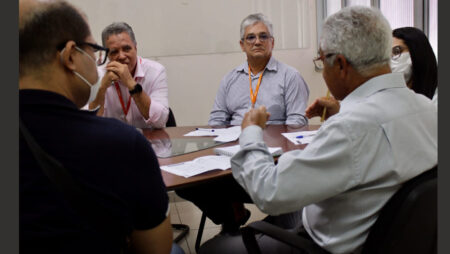 Gestores do Senac/SE visitam a Escola de Administração do Estado para firmar parceria