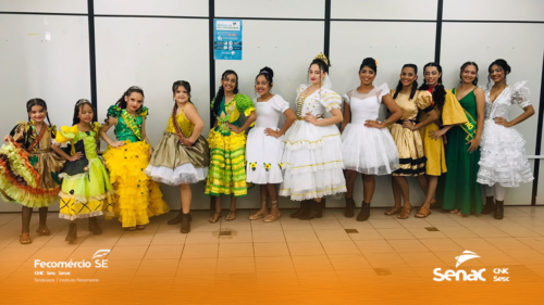 Figuras do Nordeste inspiram ação extensiva do curso de penteados na unidade de Tobias Barreto