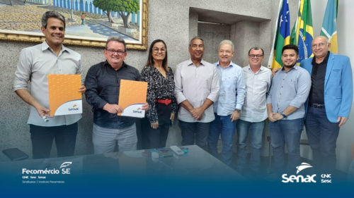 Senac assina convênio com a Prefeitura de Laranjeiras para ofertar três cursos voltados para o turismo e gastronomia