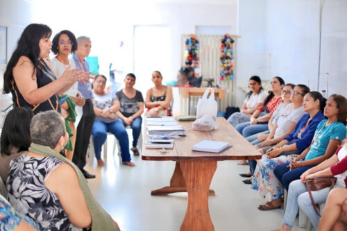 Unidade Móvel do Senac oferta cursos de Costureira e Corte e Costura em São Cristóvão