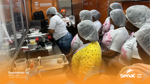 Mulheres quilombolas fazem curso de ovos de Páscoa na Fábrica de Chocolate do Senac