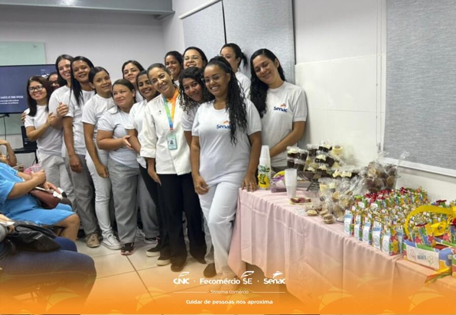 Alunos do curso de Confeiteiro apresentam projeto com foco em confeitaria saudável e sustentável