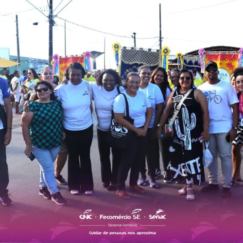 Alunos do Senac Sergipe participam de cortejo folclórico do Sesc