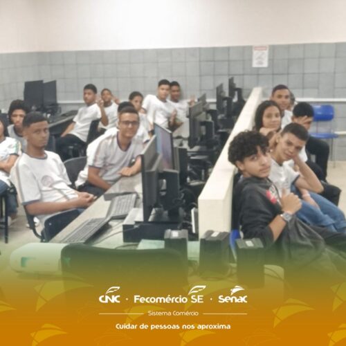 Senac Sergipe apresenta curso de Operador de Computador para alunos de escola no Bairro América 