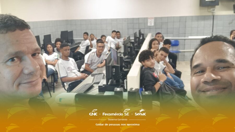 Senac Sergipe apresenta curso de Operador de Computador para alunos de escola no Bairro América 