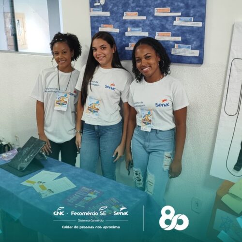 Jovens aprendizes do Senac Aracaju exercitam técnicas de vendas e prospecção em Projeto Integrador 