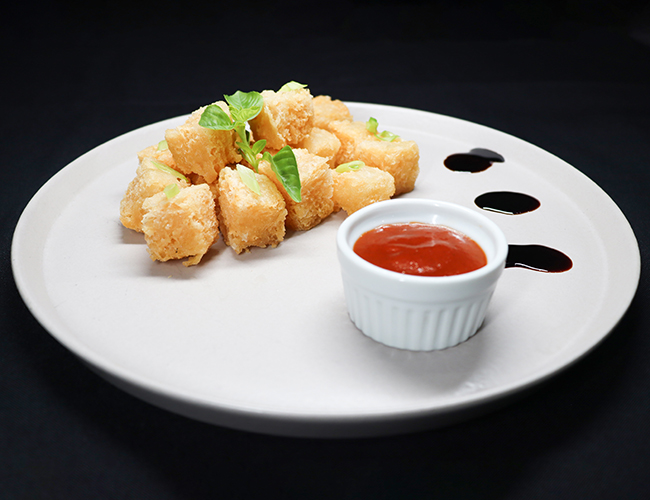 Dadinho de Macaxeira com Geleia de Mangaba