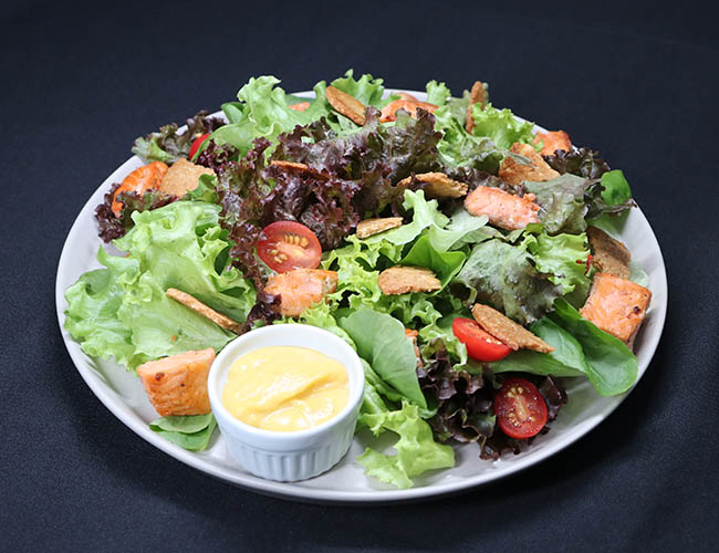 Salada de Salmão Defumado