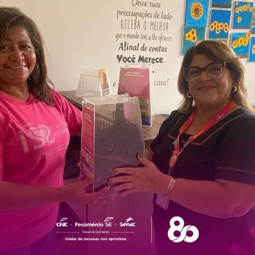 Beleza que transforma: projeto ECOBELOS do Senac entrega mechas para confecção de laces capilares